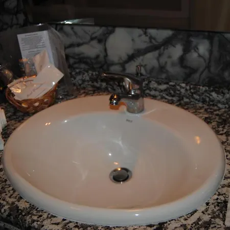 Peninsular- Hotel Porto